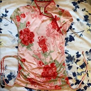 Floral cap sleeve blouse